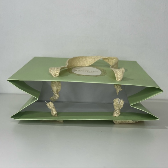 Laduree Paris Macaroons Decorative Framable Shopping Gift Bag - Picture 5 of 8